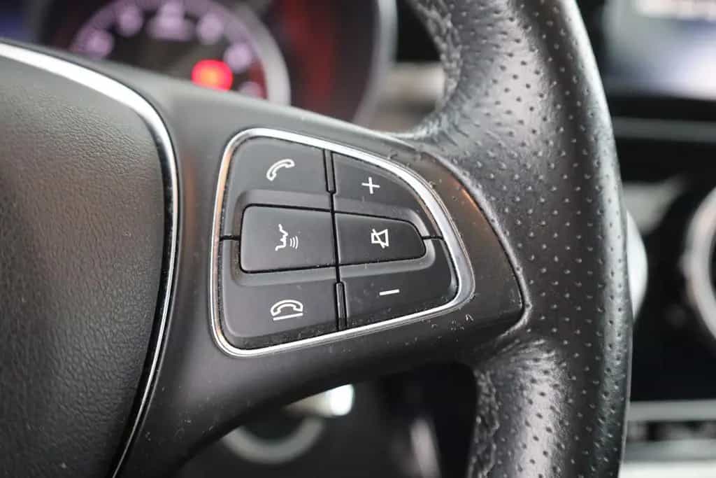 Mercedes-Benz C 180 T Avantgarde LED Navi Sitzheizung PDC 06/2017-photo-17