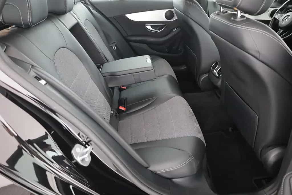 Mercedes-Benz C 180 T Avantgarde LED Navi Sitzheizung PDC 06/2017-photo-24