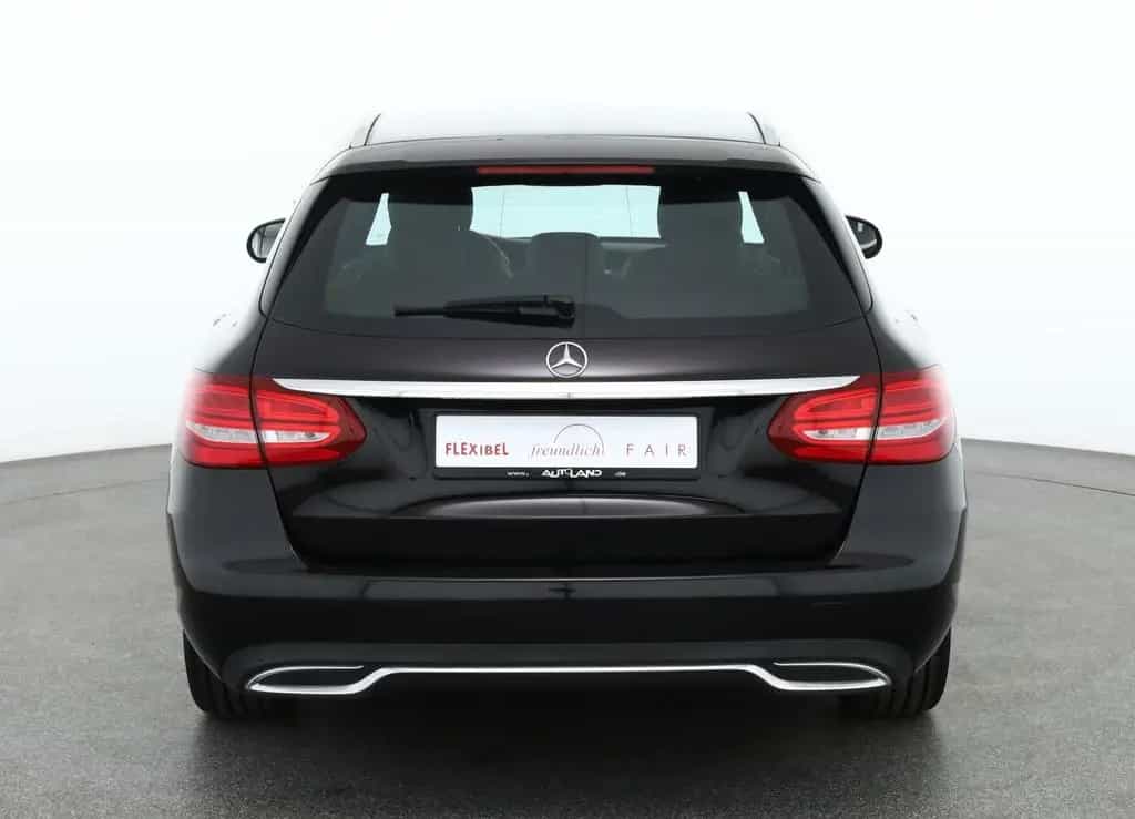 Mercedes-Benz C 180 T Avantgarde LED Navi Sitzheizung PDC 06/2017-photo-3