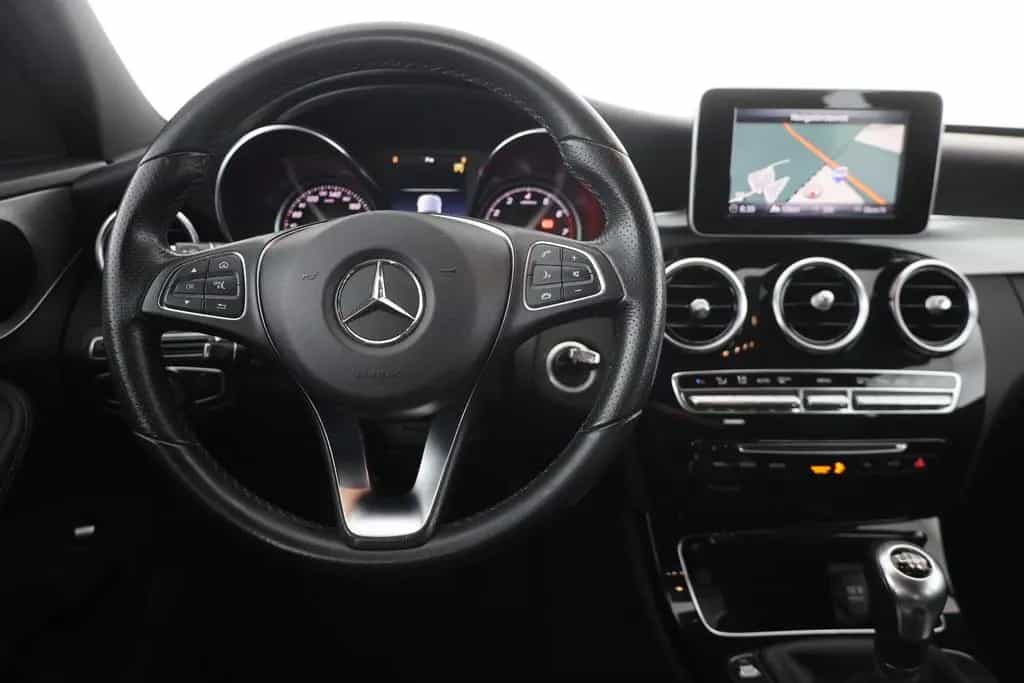 Mercedes-Benz C 180 T Avantgarde LED Navi Sitzheizung PDC 06/2017-photo-9