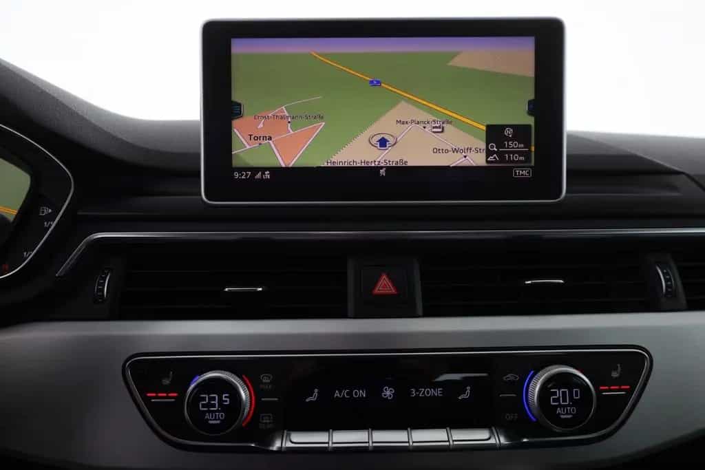Audi A4 Avant 2.0 TFSI S-Tronic S-Line Bi-Xenon Navi 02/2018-photo-10