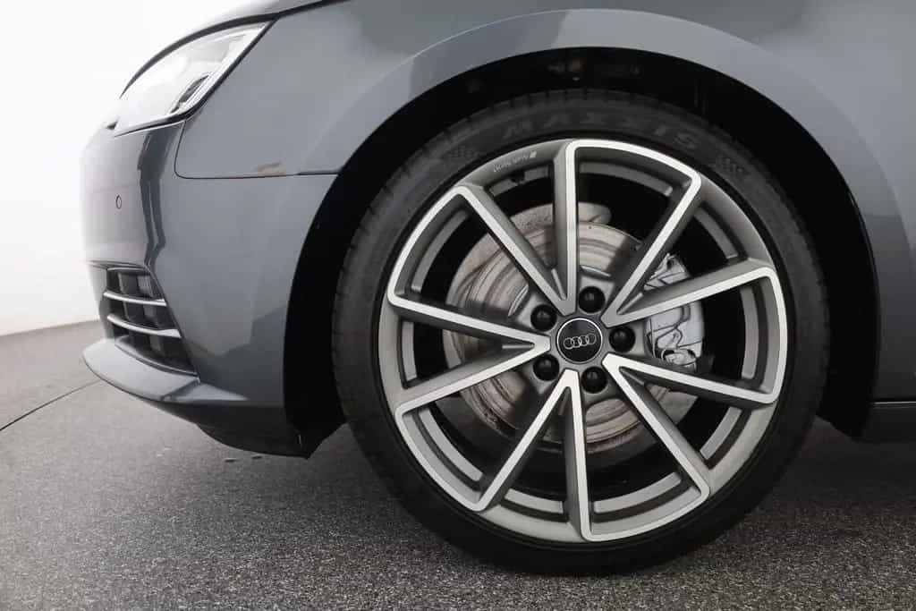 Audi A4 Avant 2.0 TFSI S-Tronic S-Line Bi-Xenon Navi 02/2018-photo-31