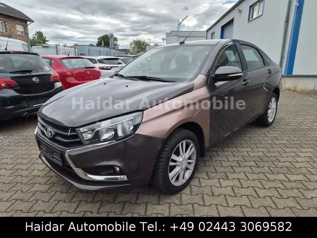 Lada Vesta 1.6 16V 09/2017-photo-1
