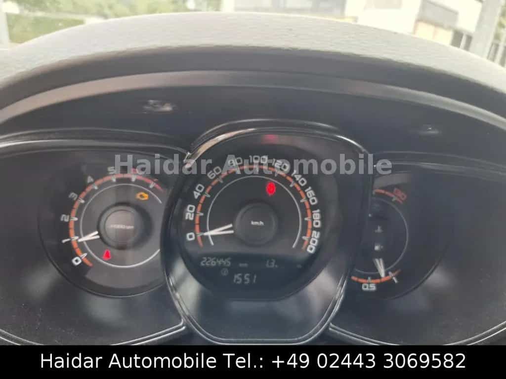 Lada Vesta 1.6 16V 09/2017-photo-13