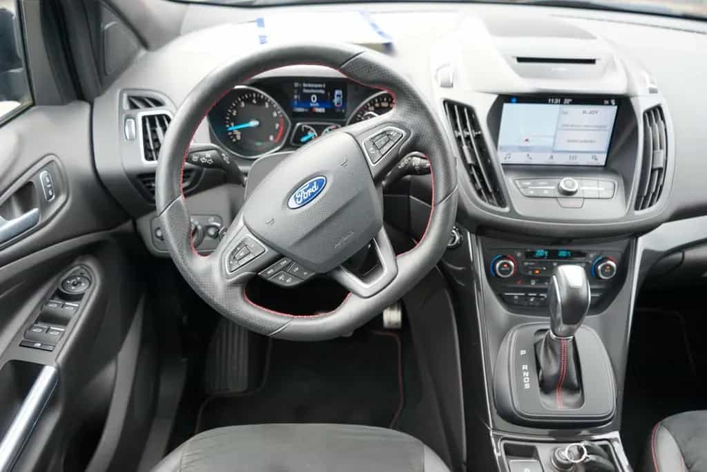 Ford Kuga ST-Line 03/2019-photo-2