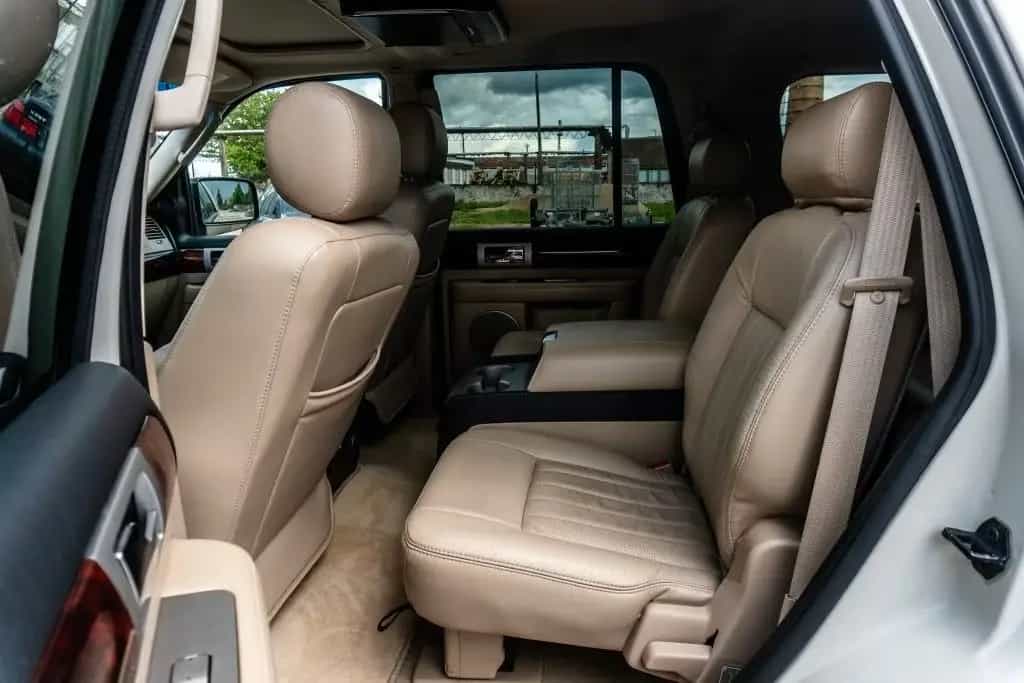Lincoln Navigator 02/2005-photo-12