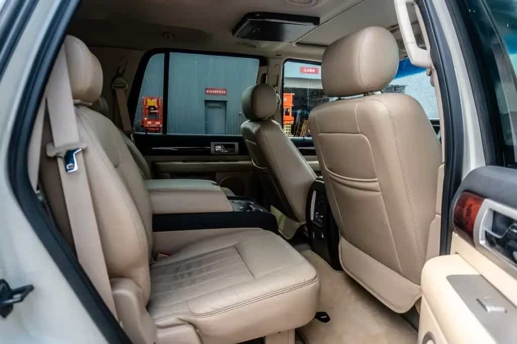 Lincoln Navigator 02/2005-photo-14