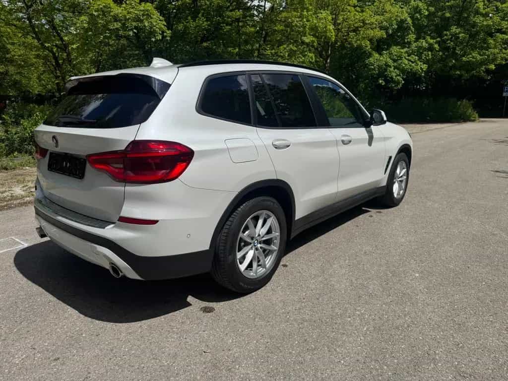 BMW X3 xDrive 20 d Advantage Leder/ HUD Scheckheft 11/2019-photo-3