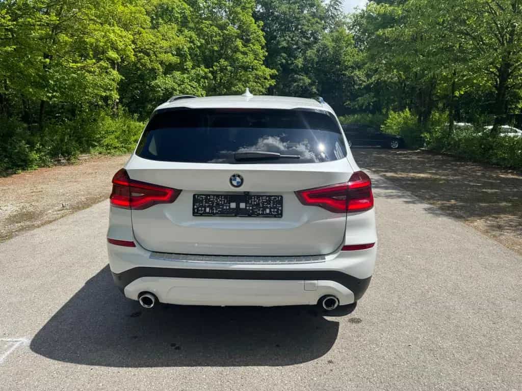 BMW X3 xDrive 20 d Advantage Leder/ HUD Scheckheft 11/2019-photo-4