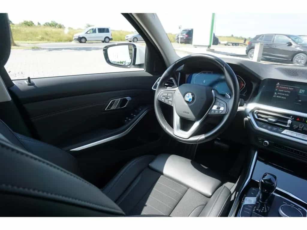 BMW 320 d Sport Line Lim Aut. GLASDACH+KLIMA+SHZG+KO 03/2022-photo-19