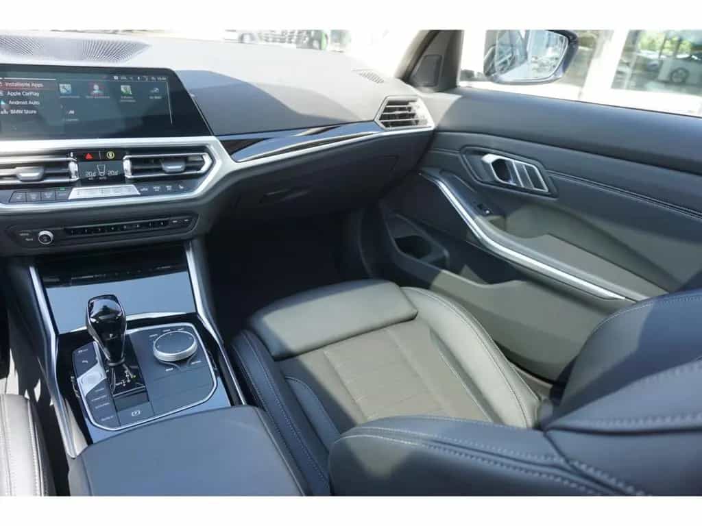 BMW 320 d Sport Line Lim Aut. GLASDACH+KLIMA+SHZG+KO 03/2022-photo-20