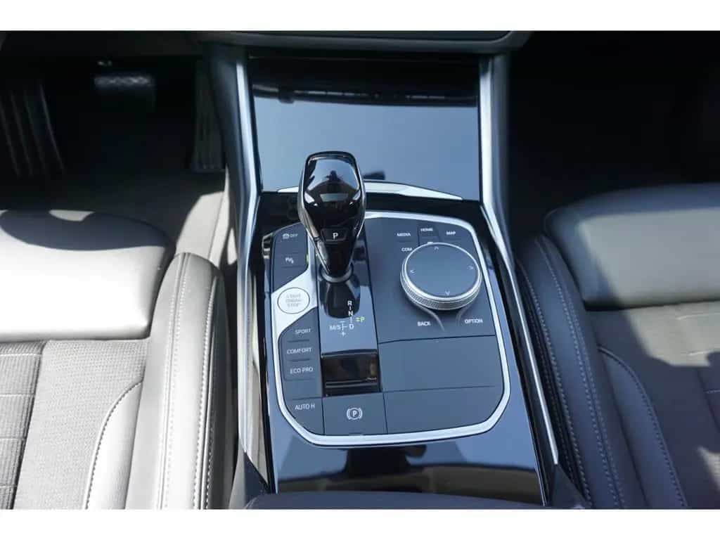 BMW 320 d Sport Line Lim Aut. GLASDACH+KLIMA+SHZG+KO 03/2022-photo-22