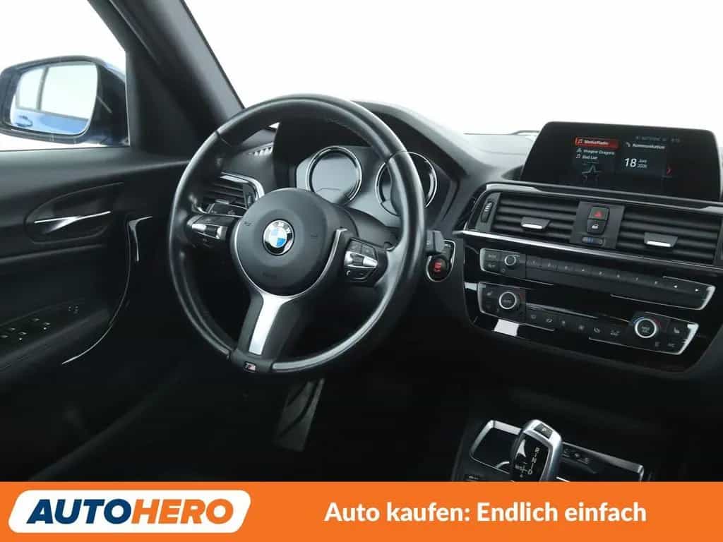 BMW 120 1er 120i Edition M Sport Shadow Aut.*NAVI*LED* 09/2018-photo-12