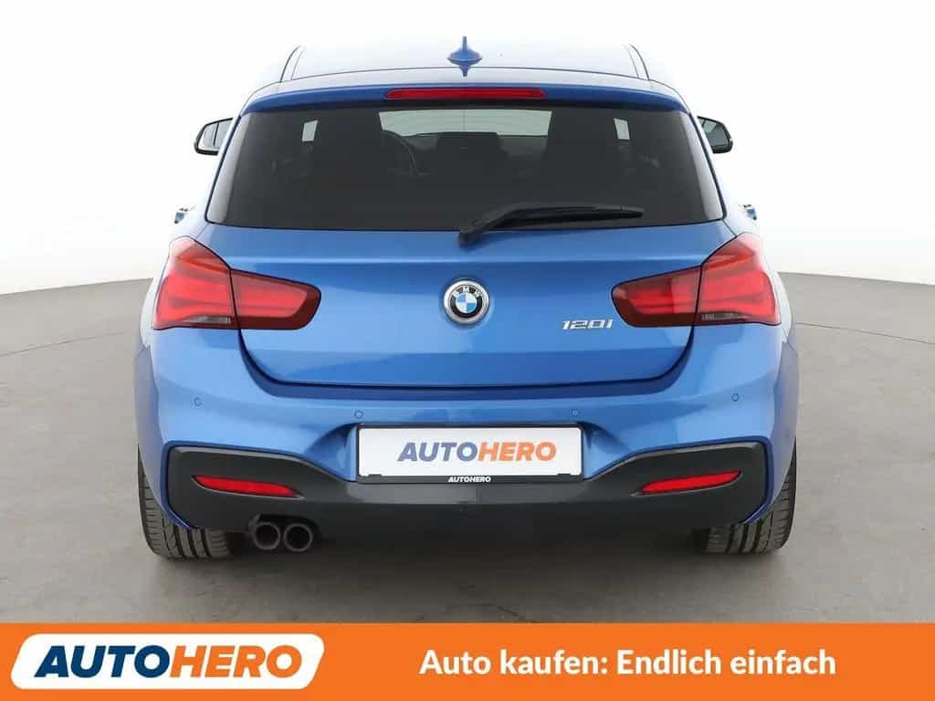 BMW 120 1er 120i Edition M Sport Shadow Aut.*NAVI*LED* 09/2018-photo-4