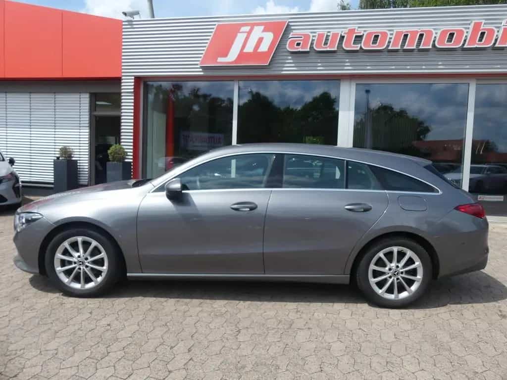 Mercedes-Benz CLA 180 Shooting Brake MBUX*Widescreen*LED*Navi 12/2019-photo-1