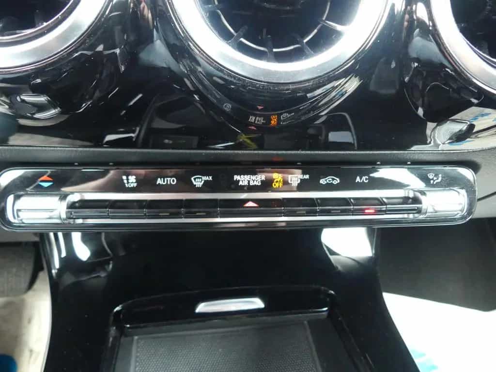 Mercedes-Benz CLA 180 Shooting Brake MBUX*Widescreen*LED*Navi 12/2019-photo-15