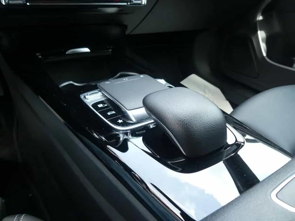 Mercedes-Benz CLA 180 Shooting Brake MBUX*Widescreen*LED*Navi 12/2019-photo-16