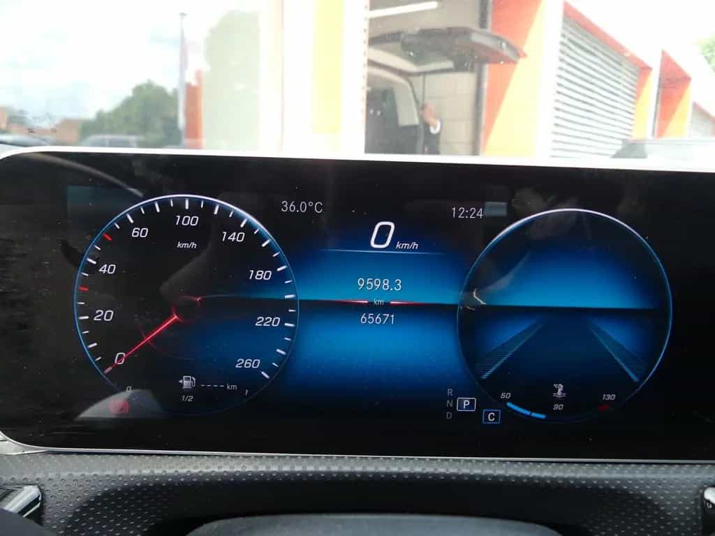 Mercedes-Benz CLA 180 Shooting Brake MBUX*Widescreen*LED*Navi 12/2019-photo-17
