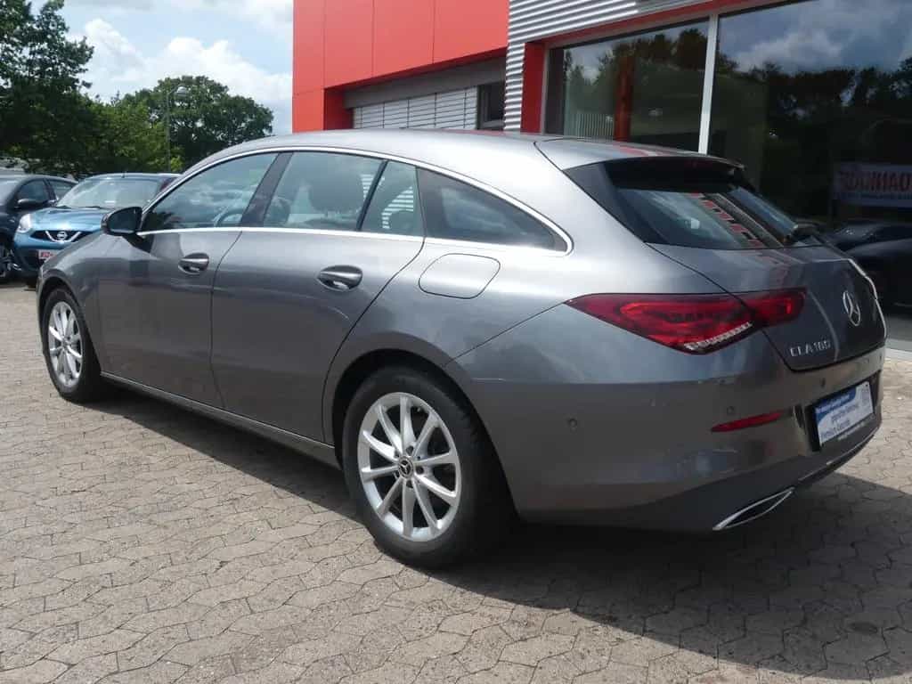 Mercedes-Benz CLA 180 Shooting Brake MBUX*Widescreen*LED*Navi 12/2019-photo-2