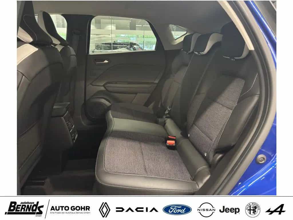 Renault Captur TCe Mild Hybrid 140 EDC GPF TECHNO NAVI K 12/2023-photo-8