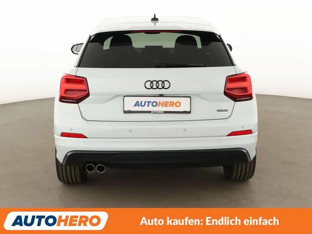 Audi Q2 40 TFSI quattro Sport Aut.*NAVI*LED*ACC*CAM* 12/2019-photo-4