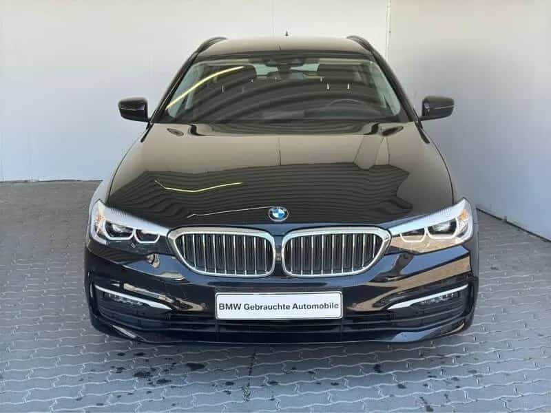 BMW 520 d Tour. Navi.LED.RüKam.Sitzheiz.ParkAssistent 12/2018-photo-2