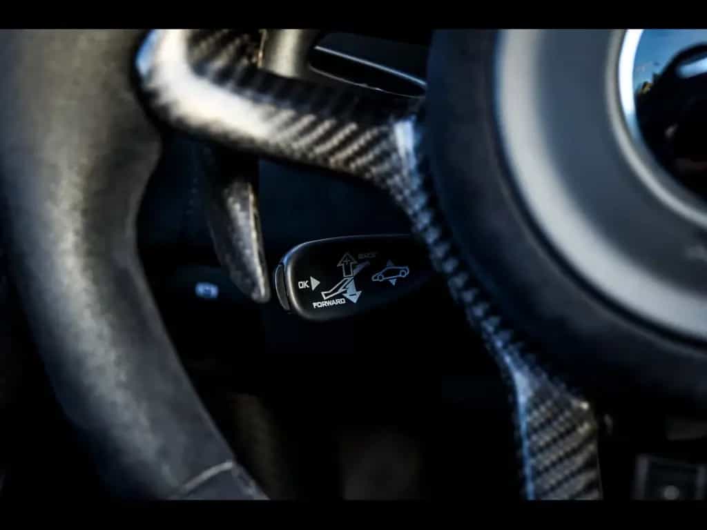 McLaren 600LT Spider 3.8 V8°PPF°LIME GREEN°FULL CARBON 01/2020-photo-24