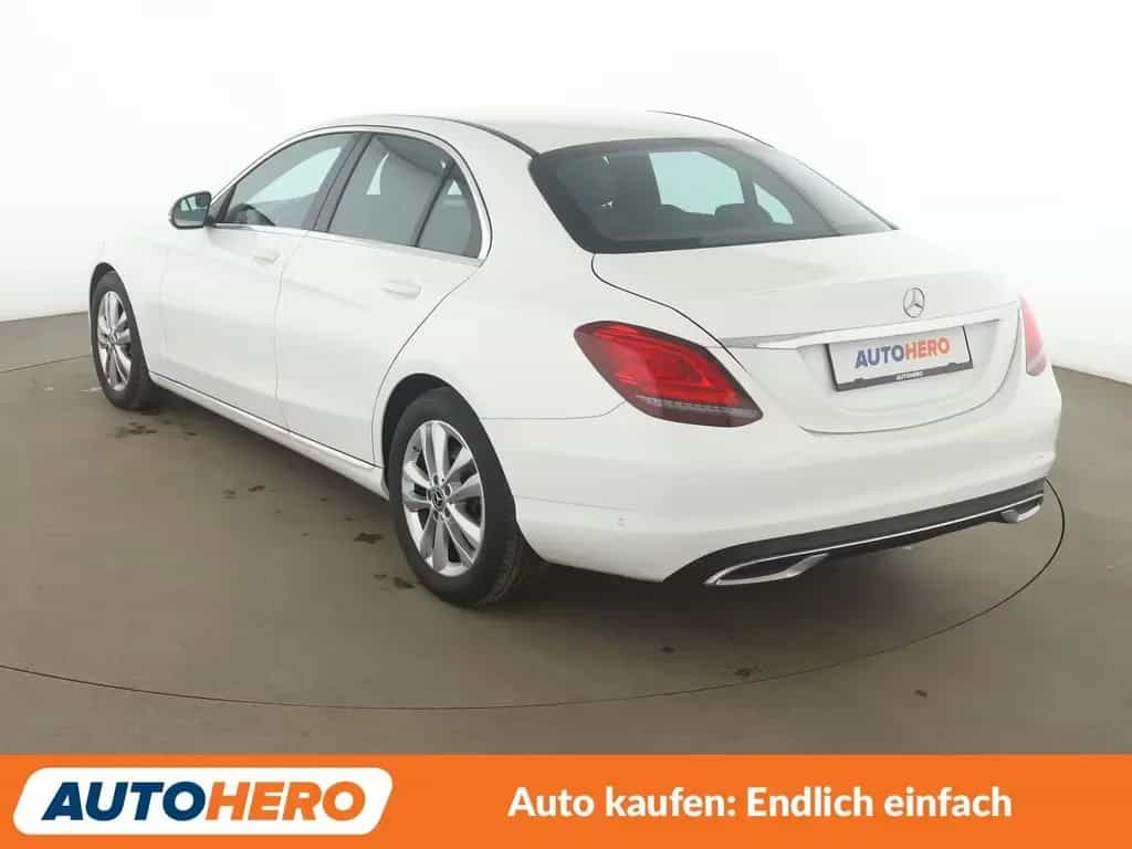 Mercedes-Benz C 180 CGI Avantgarde Aut.*NAV*LED*TEMP*PDC*SHZ* 09/2019-photo-3