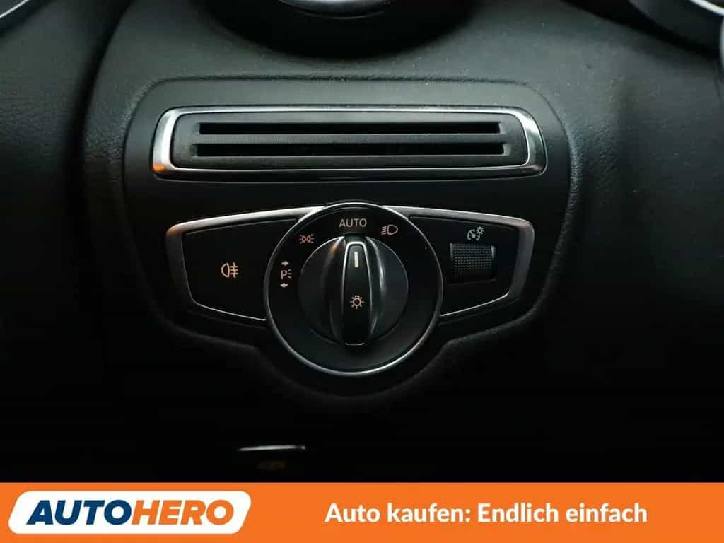 Mercedes-Benz C 250 T AMG Line Aut.*LED*NAVI*TEMPO*CAM*PDC*SHZ 09/2017-photo-30