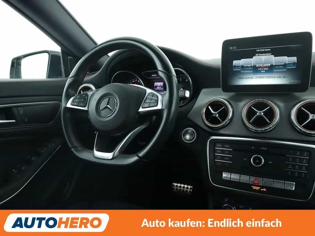 Mercedes-Benz CLA 250 Shooting Brake CLA-Klasse CLA 250 Shooting Brake AMG Line Aut. 07/2016-photo-12
