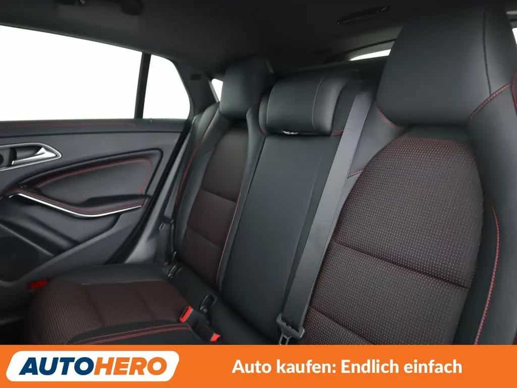 Mercedes-Benz CLA 250 Shooting Brake CLA-Klasse CLA 250 Shooting Brake AMG Line Aut. 07/2016-photo-13