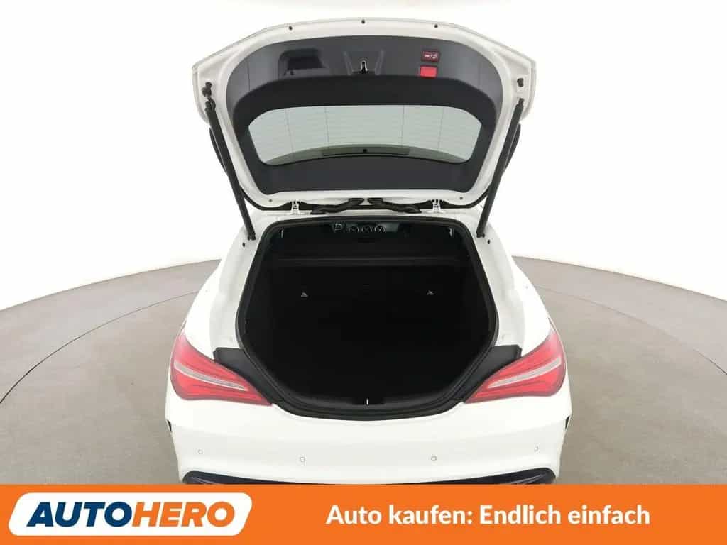 Mercedes-Benz CLA 250 Shooting Brake CLA-Klasse CLA 250 Shooting Brake AMG Line Aut. 07/2016-photo-16