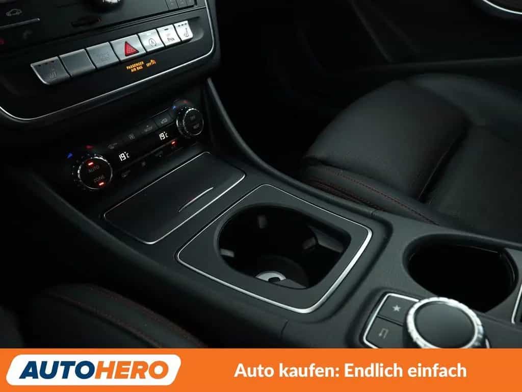 Mercedes-Benz CLA 250 Shooting Brake CLA-Klasse CLA 250 Shooting Brake AMG Line Aut. 07/2016-photo-27