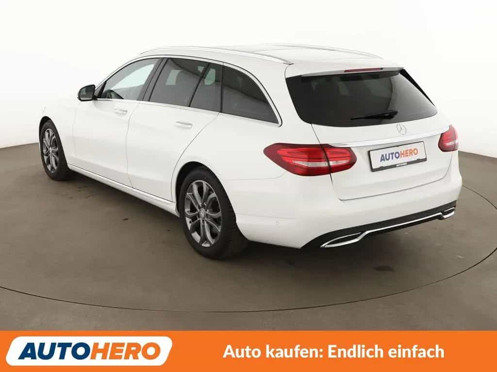 Mercedes-Benz C 220 d T BlueTEC Avantgarde Aut.*NAVI*LED*360° 07/2016-photo-3