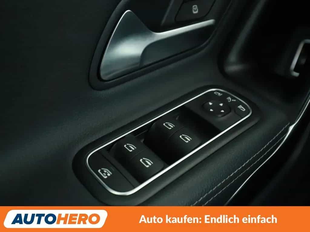 Mercedes-Benz CLA 180 Progressive Aut.*NAVI*LED*TEMPO*PDC*SHZ* 09/2019-photo-26