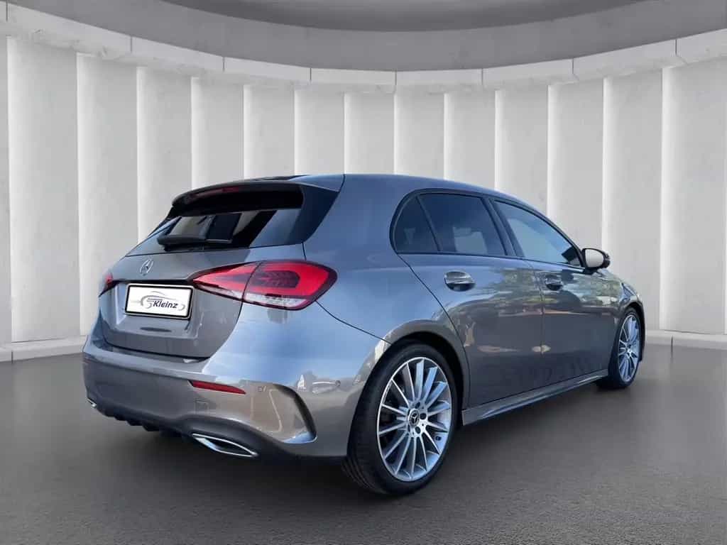 Mercedes-Benz A 180 AMG+R-KAMERA+TOTWINKEL+LED+AMBIENTELICHT+ 01/2019-photo-2