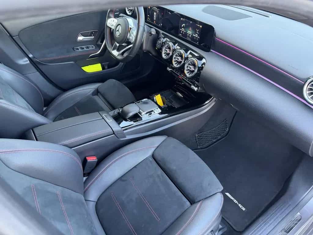 Mercedes-Benz A 180 AMG+R-KAMERA+TOTWINKEL+LED+AMBIENTELICHT+ 01/2019-photo-23
