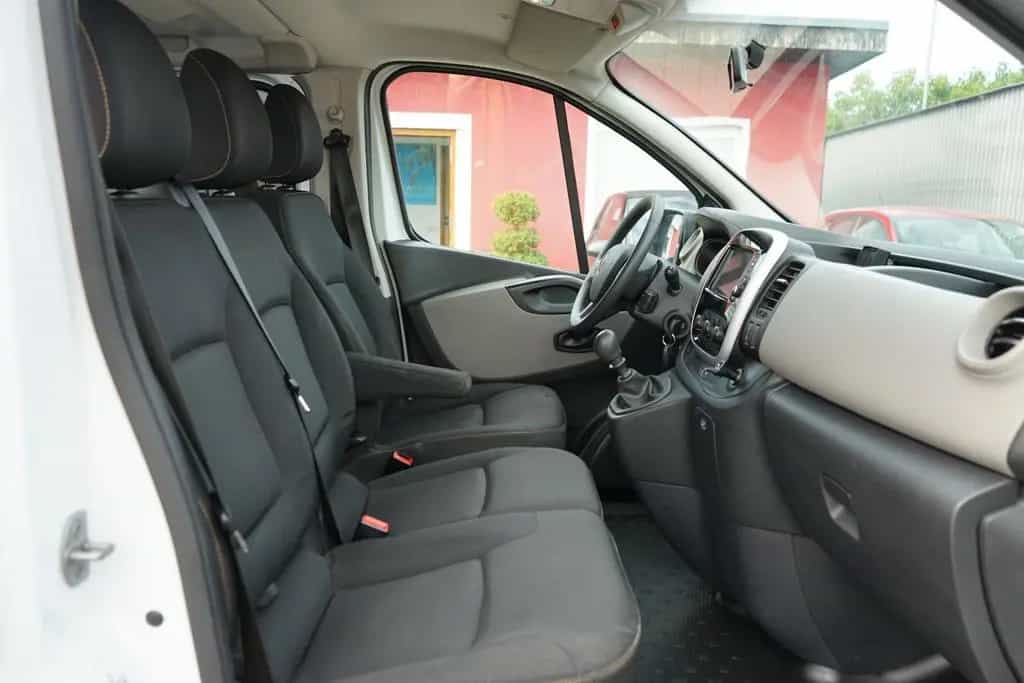 Renault Trafic Combi L2H1 2,9t  Expression 02/2018-photo-10