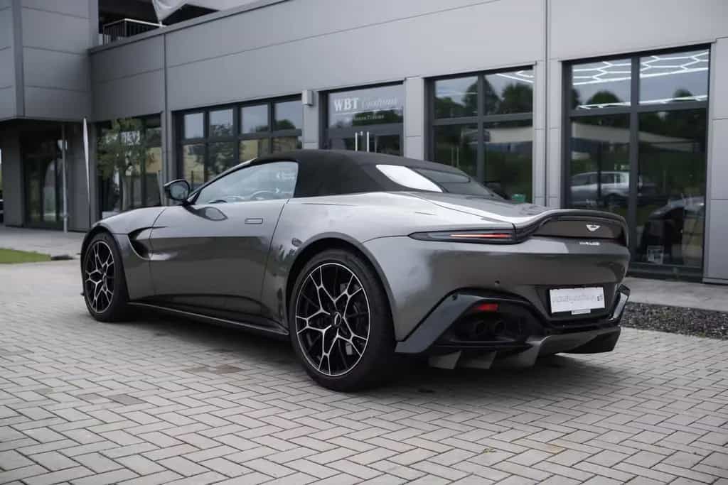 Aston Martin V8 Vantage -Roadster-AM Spezilafarbe-Sport Plus. 05/2021-photo-2