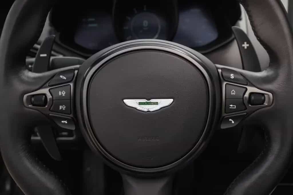 Aston Martin V8 Vantage -Roadster-AM Spezilafarbe-Sport Plus. 05/2021-photo-20