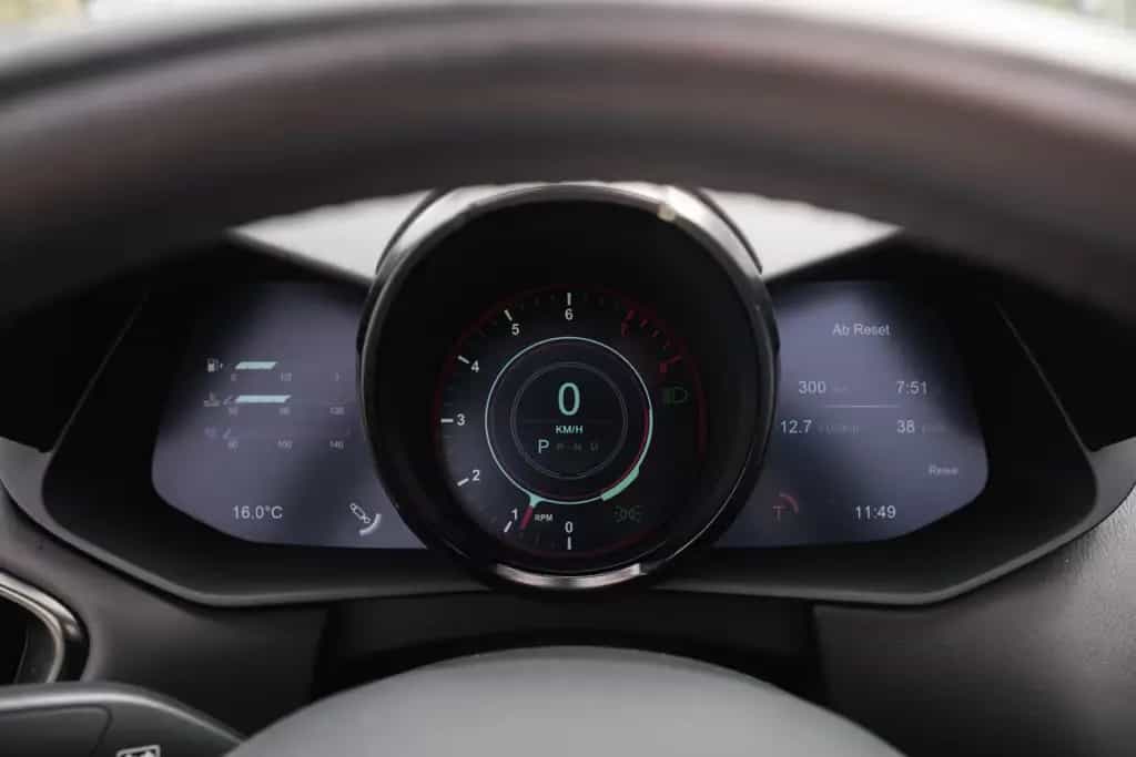 Aston Martin V8 Vantage -Roadster-AM Spezilafarbe-Sport Plus. 05/2021-photo-23