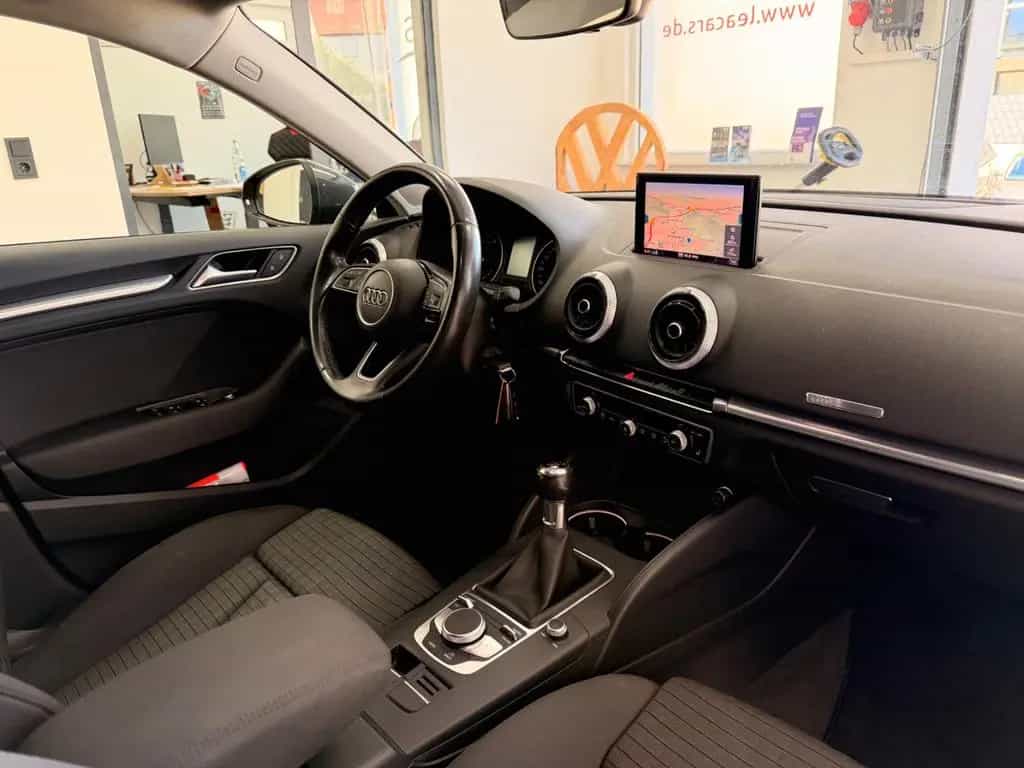 Audi A3 Sportback Sport 1,5TFSI 150PS 08/2017-photo-13