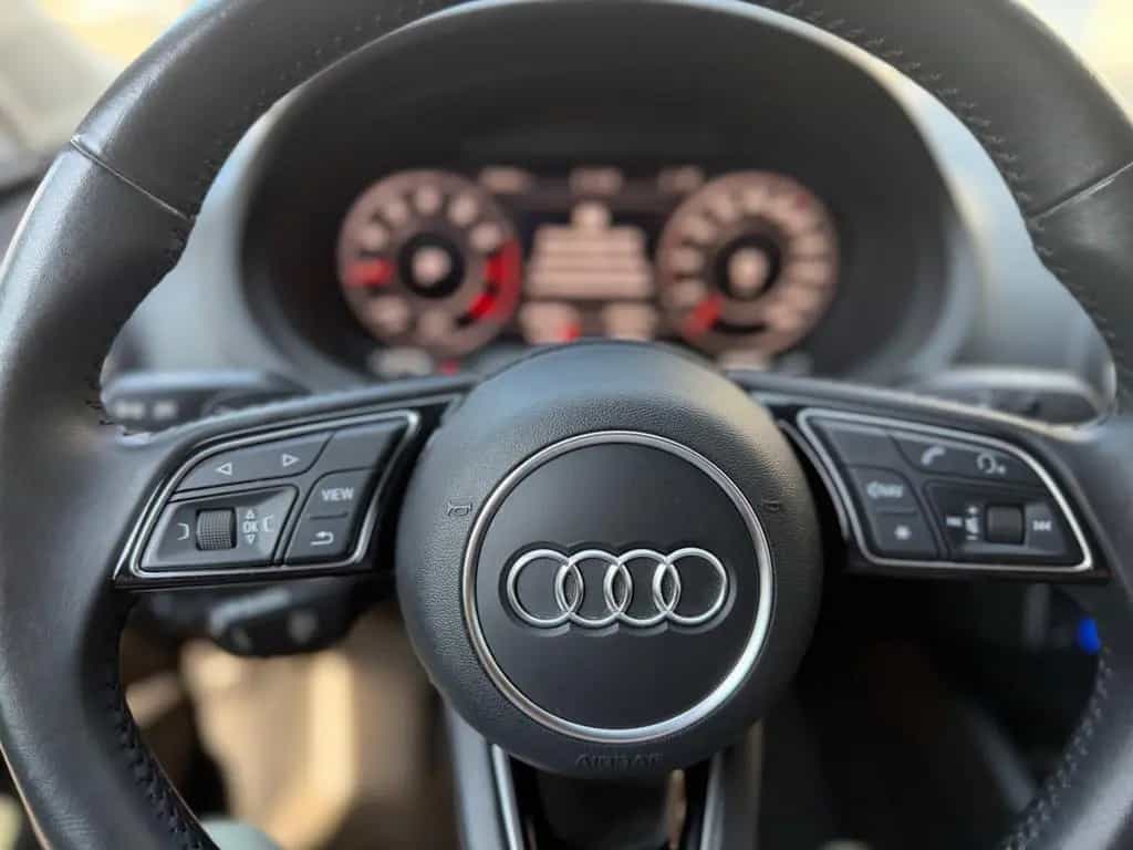 Audi A3 Sportback 35 TFSI/Sport/NAVI/SITZHEIZ/Virtual 01/2020-photo-6