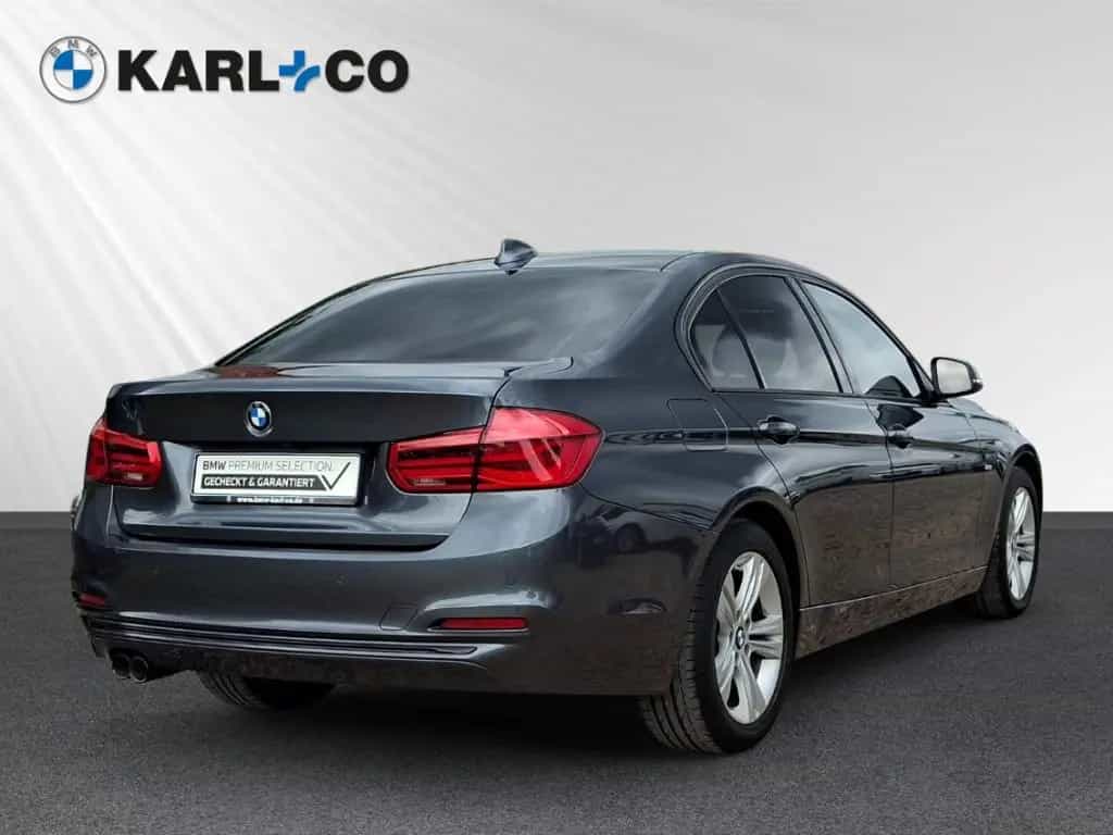 BMW 320 d Sport Line Navi HiFi LED RFK Lordosenstütz 05/2017-photo-3