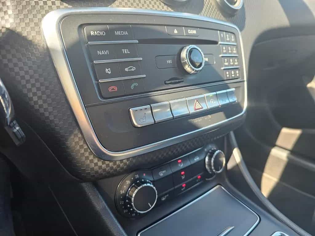 Mercedes-Benz A 180 Score/Urban Navi LED 02/2016-photo-14