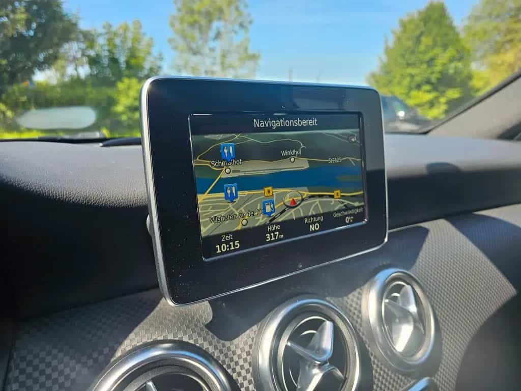 Mercedes-Benz A 180 Score/Urban Navi LED 02/2016-photo-15