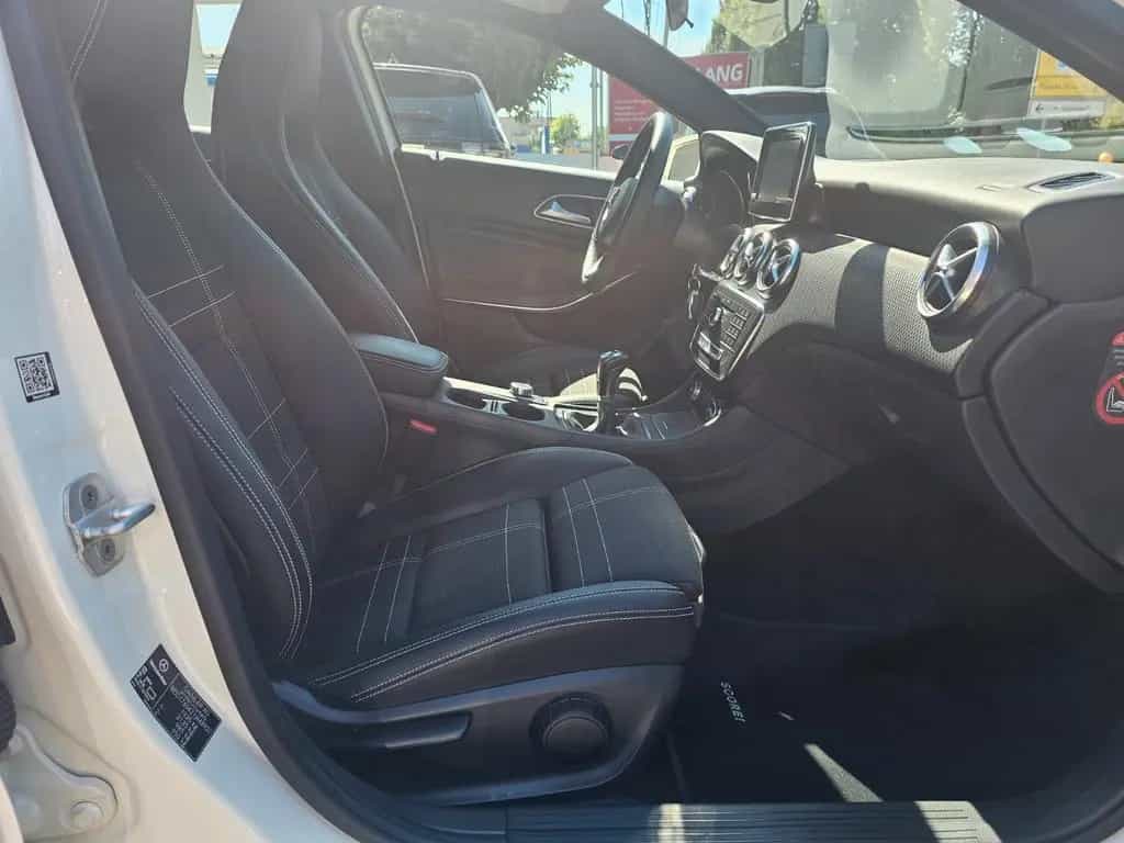 Mercedes-Benz A 180 Score/Urban Navi LED 02/2016-photo-19