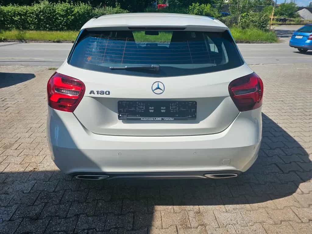 Mercedes-Benz A 180 Score/Urban Navi LED 02/2016-photo-5