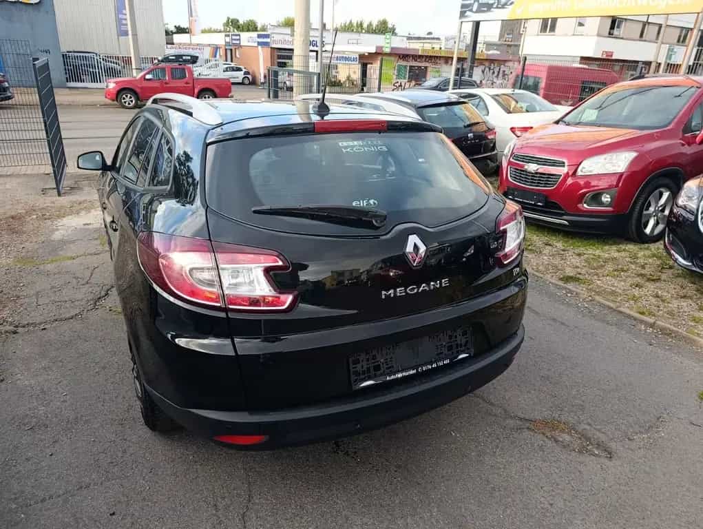 Renault Megane III Grandtour Limited*NAVI*PDC*SITZH*LED* 07/2016-photo-4