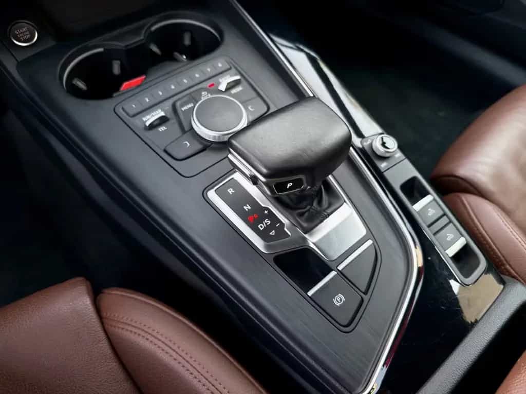 Audi A5 CC 40 TDi QUATTRO SPORT *Aut.*Leder*'AHK* 08/2019-photo-17